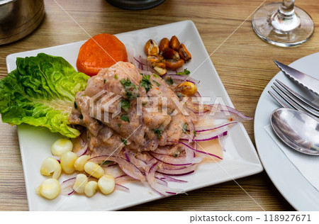 Peruvian ceviche 118927671