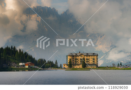 Lake Misurina Lake Misurina 118929030