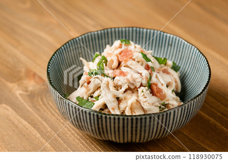 梅子紫蘇雞柳 118930075