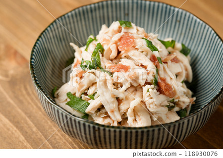 Chicken fillet with plum and shiso 118930076