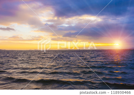 琵琶湖的朝日 琵琶湖的朝日 118930466