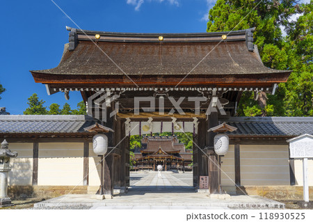 Taga Taisha Shrine - The worship hall seen from the Shinmon gate (Taga Town, Inukami District, Shiga Prefecture) Taga Taisha Shrine - The worship hall seen from the Shinmon gate (Taga Town, Inukami District, Shiga Prefecture) 118930525