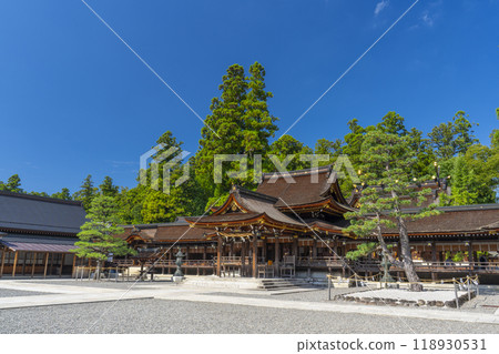 Taga Taisha Shrine worship hall (Taga Town, Inukami District, Shiga Prefecture) Taga Taisha Shrine worship hall (Taga Town, Inukami District, Shiga Prefecture) 118930531