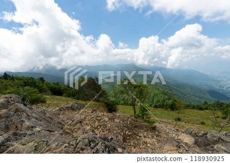 Daibosatsurei (Daibosatsu Pass Trailhead → Ishimaru Pass → Kamihikawa Pass) 118930925