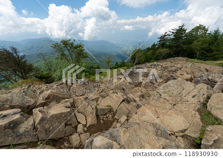 Daibosatsurei (Daibosatsu Pass Trailhead → Ishimaru Pass → Kamihikawa Pass) 118930930