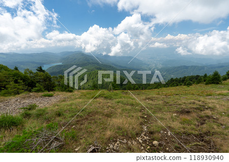 Daibosatsurei (Daibosatsu Pass Trailhead → Ishimaru Pass → Kamihikawa Pass) 118930940