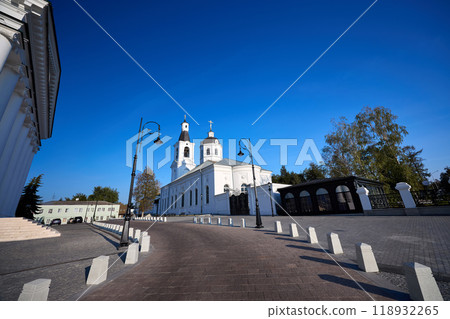 Church of the Life-Giving Spring on Cathedral Square, Arzamas at sunny morning 118932265