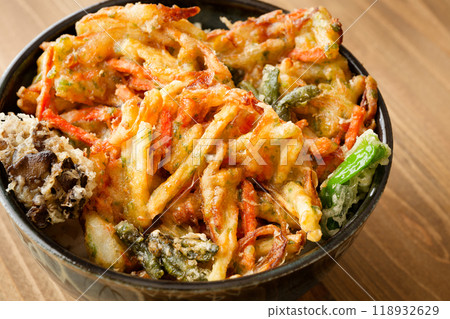 Kakiyado don bowl 118932629