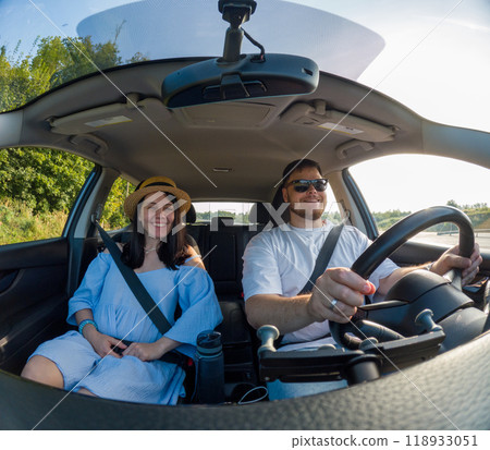 Happy Couple on a Road Trip Happy Couple on a Road Trip 118933051
