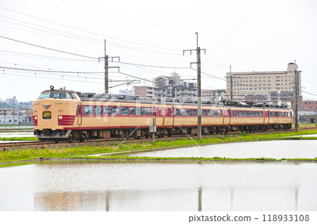 福知山線 三田道場 JR 西日本 183 系 B66 編組(福知山) Kounotori 福知山線 三田道場 JR 西日本 183 系 B66 編組(福知山) Kounotori 118933108