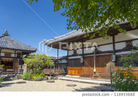 飛鳥寺本堂及椎殿（奈良縣飛鳥村） 118933688