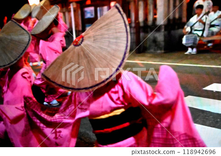 Owara-kaze Obon with the melancholy and desolation of Etchu Yao Owara-kaze Obon with the melancholy and desolation of Etchu Yao 118942696
