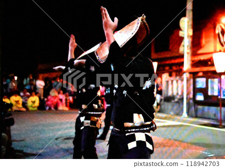 Owara-kaze Obon with the melancholy and desolation of Etchu Yao Owara-kaze Obon with the melancholy and desolation of Etchu Yao 118942703