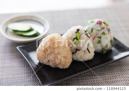 Colorful rice balls 118944125