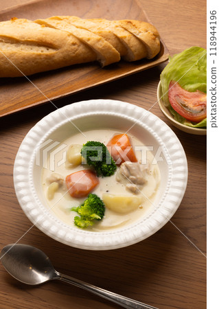 Cream stew with lots of vegetables served on a white plate Cream stew with lots of vegetables served on a white plate 118944196