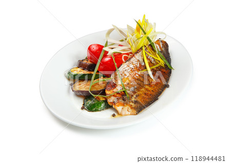 Spicy grilled mackerel fillet with lemon and fresh vegetable salad Spicy grilled mackerel fillet with lemon and fresh vegetable salad 118944481