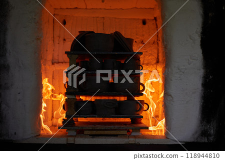 Many rustic clay in the kiln Many rustic clay in the kiln 118944810