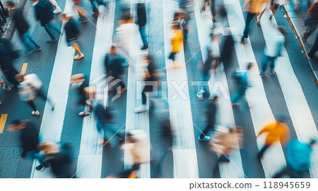 城市十字路口的人員流動 城市十字路口的人員流動 118945659