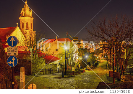 [#Hakodate] Catholic Motomachi Church at night as seen from Chacha Nobori 118945938