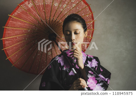 Woman in black yukata Woman in black yukata 118945975