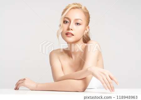 Beautiful young asian woman with clean fresh skin on white background, Face care, Facial treatment, Cosmetology, beauty and spa, Asian women portrait. 118948963