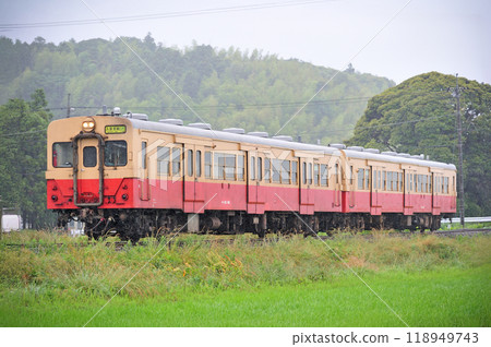 Kururi Line Higashikiyokawa-Yokota JR East Kiha 30-98 + Kiha 30-62 (Makuhari) Kururi Line Higashikiyokawa-Yokota JR East Kiha 30-98 + Kiha 30-62 (Makuhari) 118949743