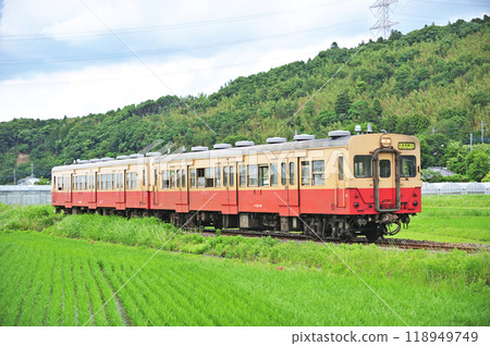 久留裡線 下郡小橋 JR東日本 木葉30-98+木葉30-62（幕張） 118949749