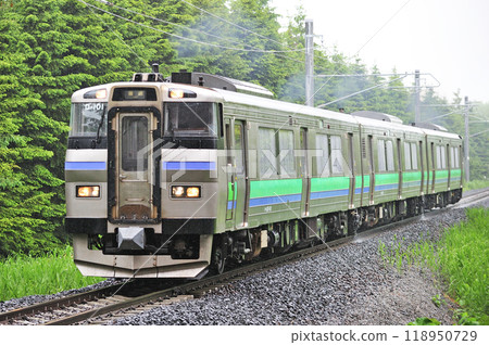 Sassho Line, Ainosato Park - Ainosato University of Education, JR Hokkaido, Kiha 201 series, D-101 train (Naebo) 118950729