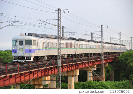 Hakodate Main Line, Ebetsu-Toyohoro, JR Hokkaido, Kiha 183 series, Kiha 183-104 (Naebo), Okhotsk 118956001