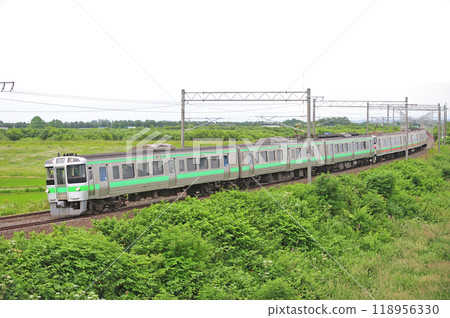 Hakodate Main Line, Ebetsu-Toyohoro, JR Hokkaido, 721 series F-3 train + 731 series G-114 train (Sapporo) Hakodate Main Line, Ebetsu-Toyohoro, JR Hokkaido, 721 series F-3 train + 731 series G-114 train (Sapporo) 118956330