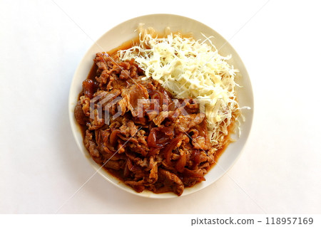 Pork mince with ginger and shredded cabbage with mayonnaise Pork mince with ginger and shredded cabbage with mayonnaise 118957169