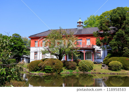 一座優雅的建築,是東京醫科大學的舊主樓。東京都文京區 2024 一座優雅的建築,是東京醫科大學的舊主樓。東京都文京區 2024 118958583