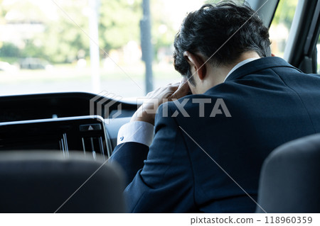 厭倦了開車的人 118960359