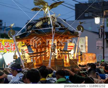 Hadano Tobacco Festival: Mikoshi parade Hadano Tobacco Festival: Mikoshi parade 118961232