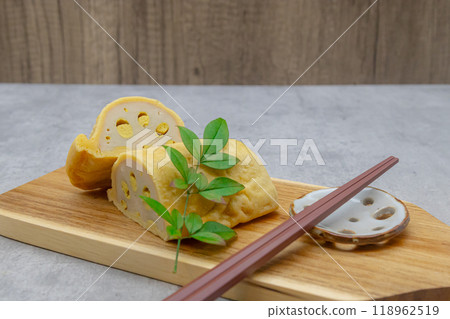 熊本縣芥末蓮藕切成兩半 118962519