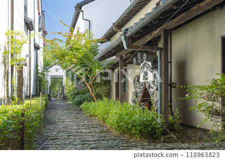 Hachimanbori: The path to the Kawara Museum 118963823