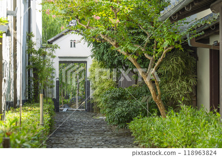 Hachimanbori: The path to the Kawara Museum 118963824