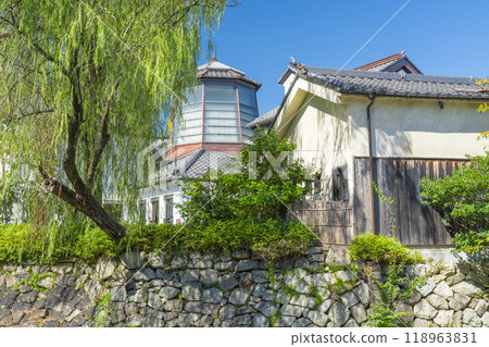 The Kawara Museum as seen from Hachimanbori (Omihachiman City, Shiga Prefecture) 118963831