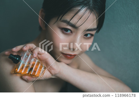 女士香水 118966178