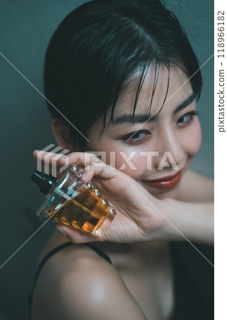 Women's Fragrances 118966182