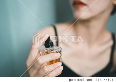 女士香水 118966193