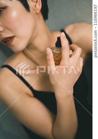 Women's Fragrances 118966197