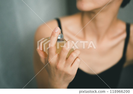 Women's Fragrances Women's Fragrances 118966200