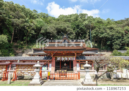 Wakaura Tenmangu Shrine Main Hall 118967253