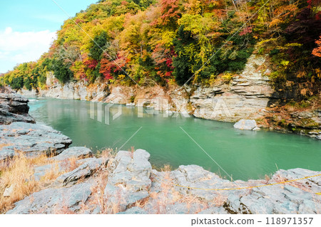 長瀞溪谷和岩資料民 118971357