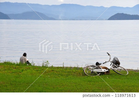 Lake Biwa Lakeside 118971613