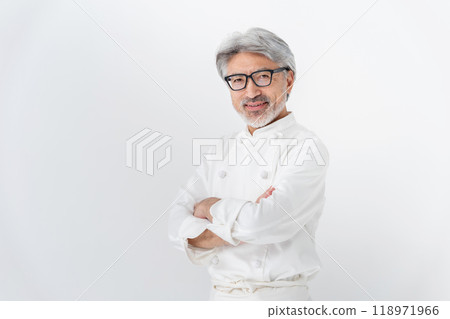 Chef cook senior man Chef cook senior man 118971966