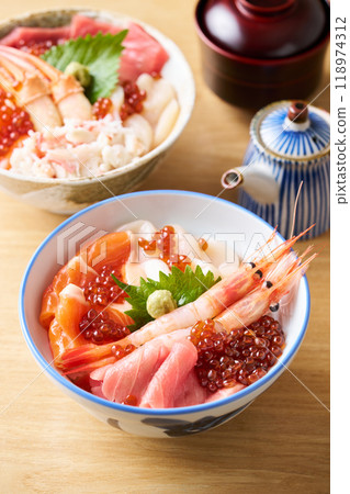 北海道風味海鮮蓋飯 118974312