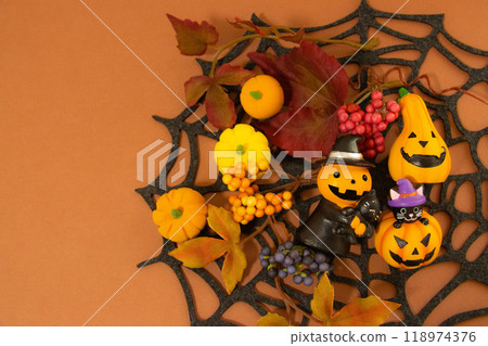 萬聖節背景1蜘蛛網、南瓜、黑貓和落葉 萬聖節背景1蜘蛛網、南瓜、黑貓和落葉 118974376