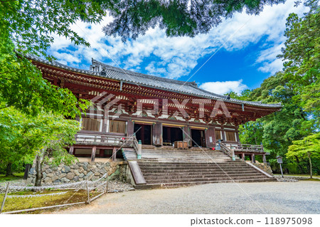 The main hall of Jingoji Temple in Ukyo Ward, Kyoto City The main hall of Jingoji Temple in Ukyo Ward, Kyoto City 118975098